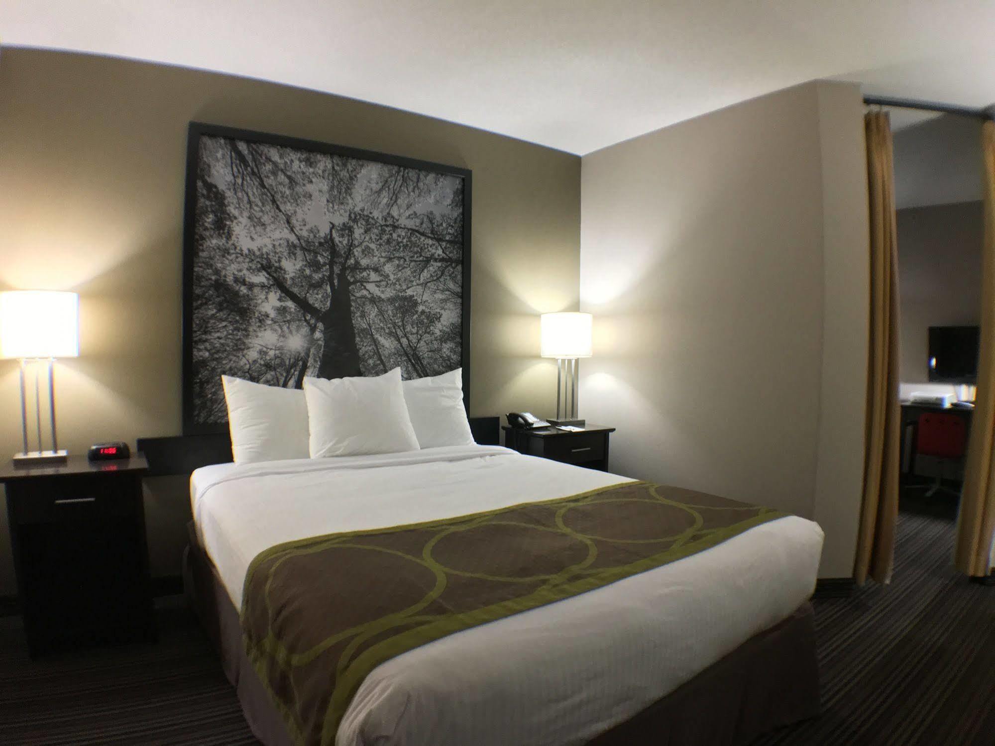 Super 8 By Wyndham Kapuskasing Hotell Eksteriør bilde